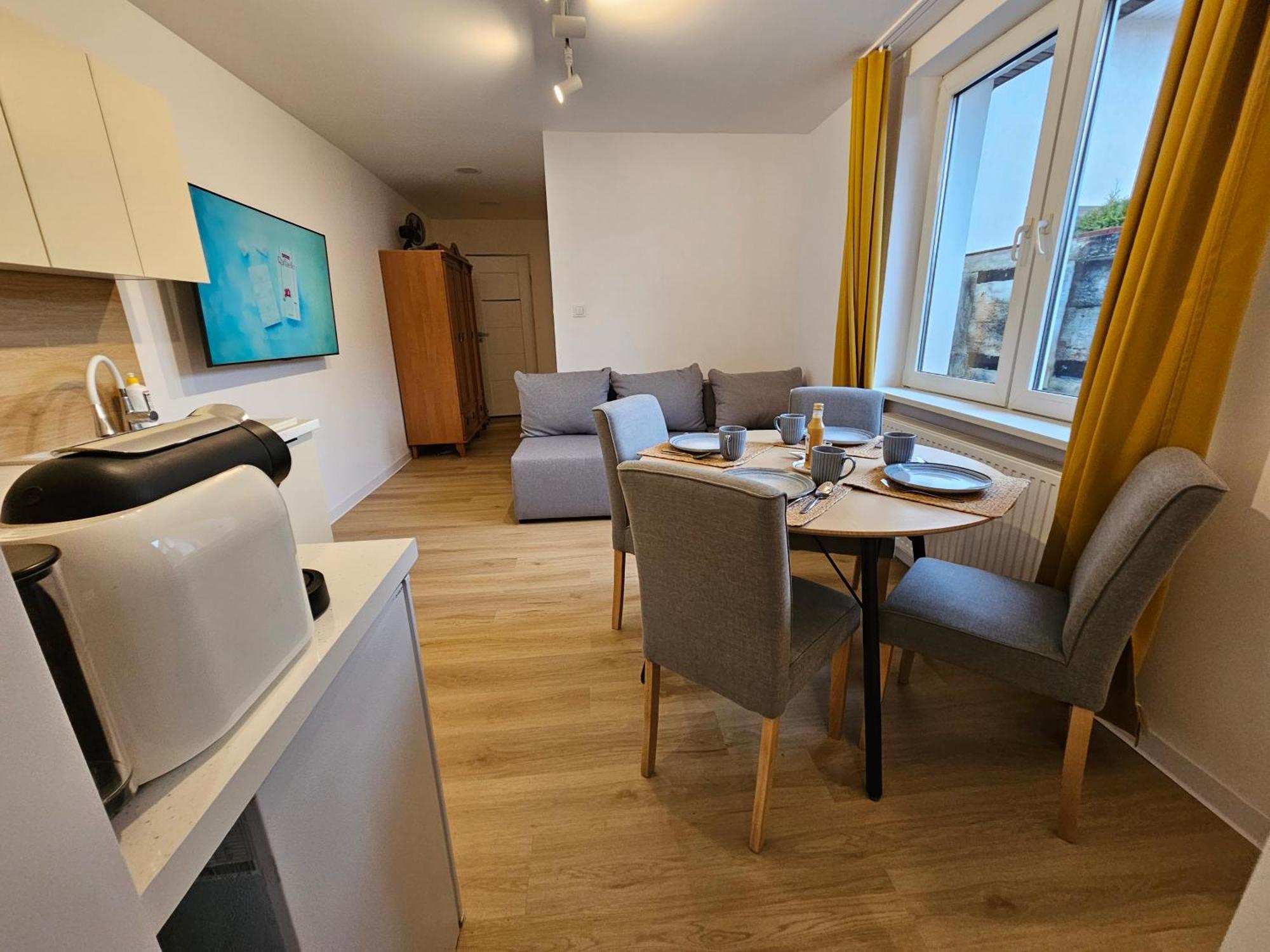 Ferienhaus Slony Karmel - Minisanatorium, Masaze, Kosmetyczka, Inhalacje 32 Metry Od Tezni Caly Na Wylacznosc